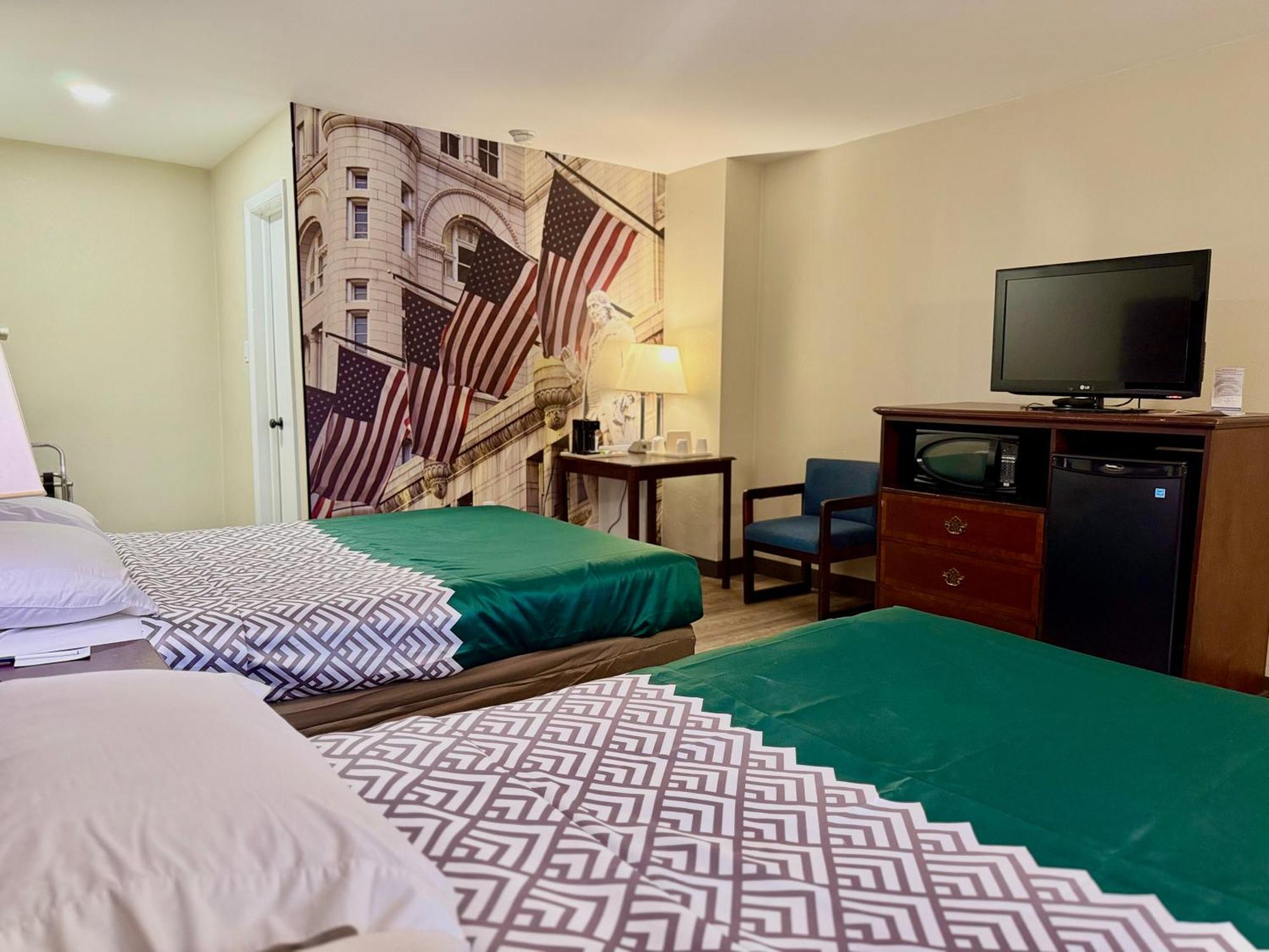 Governor House Inn Arlington/Falls Church Zewnętrze zdjęcie